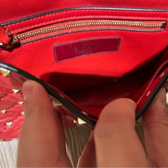 Valentino Garavani Rockstud Spike Foldover Top Shoulder bag - Picture 7 of 9